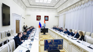 Губернатор Вячеслав Федорищев поставил задачи по проведению месячника по благоустройству в Самарской области