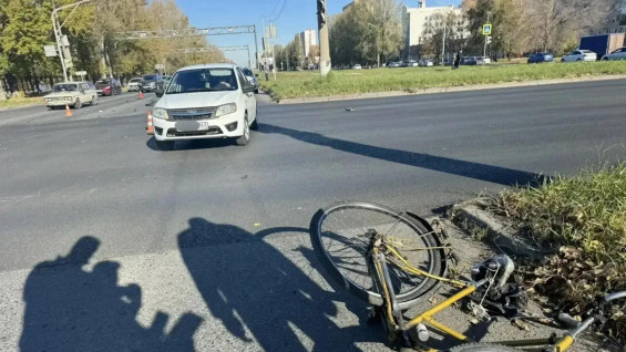 Полиция рассказала, кто погиб в ДТП с LADA Kalina и велосипедистом под Самарой