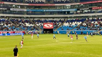 Самарские «Крылья Советов» провели первую тренировку под руководством С. Булатова