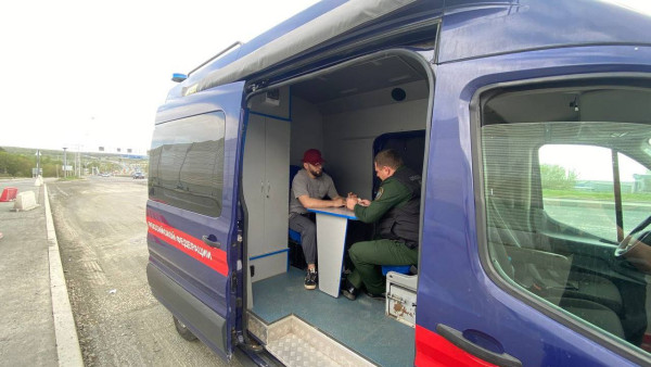 В Самаре после облавы задержали начальников РЭО ГАИ за взятки от мигрантов