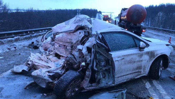Стало известно об участниках смертельного ДТП под Самарой 5 марта