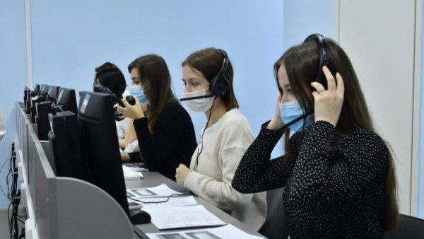 В Самаре открыли новый колл-центр для обработки звонков пациентов на номер 122