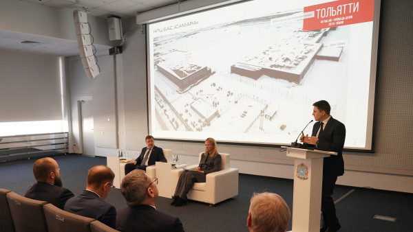 Дмитрий Азаров провел совещание с самарскими производителями беспилотников