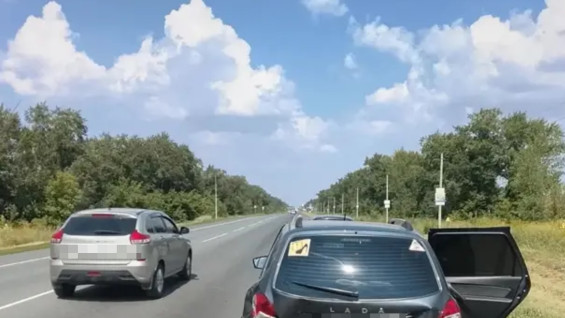 Самарские полицейские рассказали о пострадавшем 4-летнем ребенке в ДТП с двумя Lada Granta