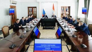 В Самаре Игорь Комаров и Вячеслав Федорищев обсудили направления развития региона