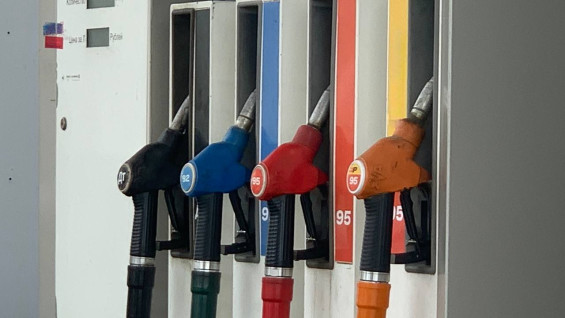 В Самарской области цена на бензин за год взлетела на 11%