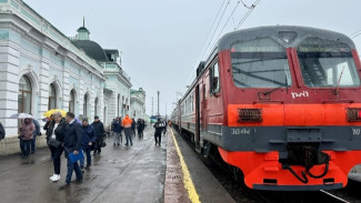 В Самарской области спустя 17 лет запустили новую электричку из Сызрани до Жигулевского моря