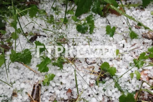 Появились кадры последствий обрушившегося на Самару града с ливнем 14 июня