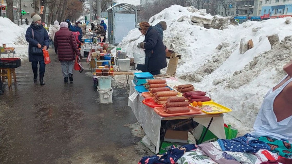 В Самаре хотят открыть официальный "блошиный" рынок