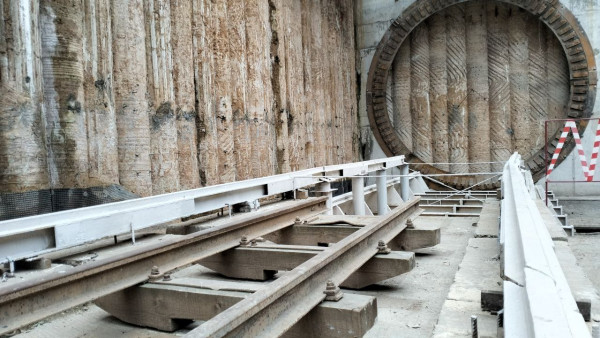 Вячеслав Федорищев: Самарская область активно обновляет общественный транспорт и готовится к развитию метро