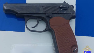 Под Самарой сотрудники ГИБДД задержали вооруженного водителя 