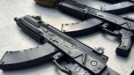 ФСБ в Самарской области поймала мужчину на контрабанде магазинов для автомата Калашникова 