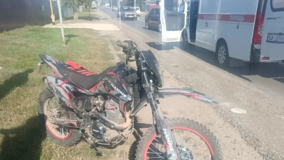 В Самарской области 17-летний подросток на мотоцикле без номеров протаранил встречное авто 