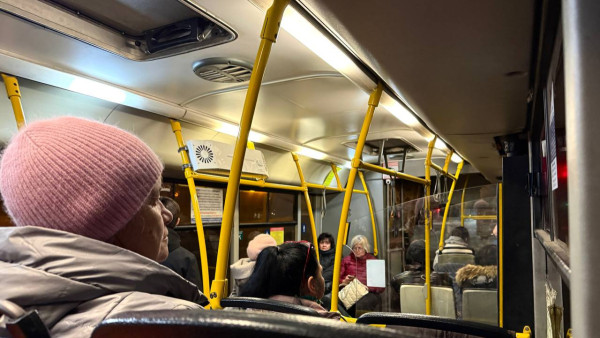 В Самаре вводят утренние рейсы автобусов на кладбища