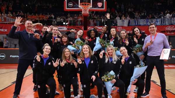 Баскетболистки из Самары одержали историческую победу