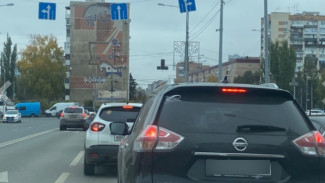В Самаре второй день происходит дорожный коллапс из-за неработающих светофоров