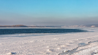 Стало известно, где самый тонкий лед на Волге в Самарской области 