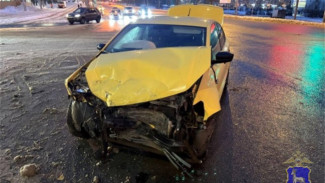 В Самаре 5 января пострадала женщина из-за неосторожности водителя