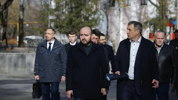 Губернатор Самарской области Вячеслав Федорищев посетил поселок Мехзавод