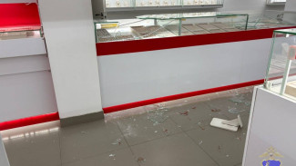 В Самарской области ограбили ювелирный магазин на 5,5 млн рублей 
