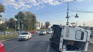 В Самаре карета "Скорой помощи" опрокинулась в ДТП 2 сентября