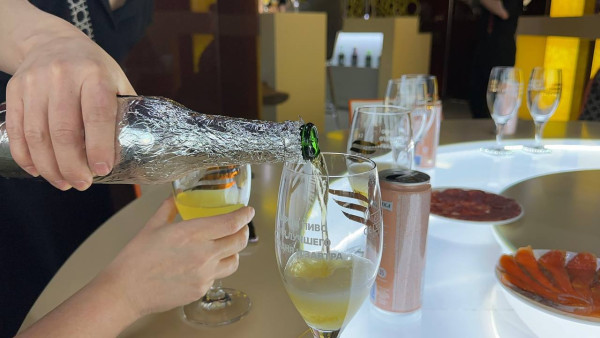 Самарское УФАС признала ненадлежащей рекламную витрину пива