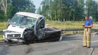 Разорвало в клочья: в Самарской области в страшном ДТП погибли три человека