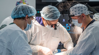 Самарские врачи восстановили мужчине нижнюю часть лица после рака