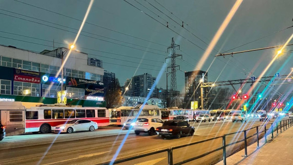 В Самаре произошла массовая остановка движения троллейбусов в ночь на 9 января