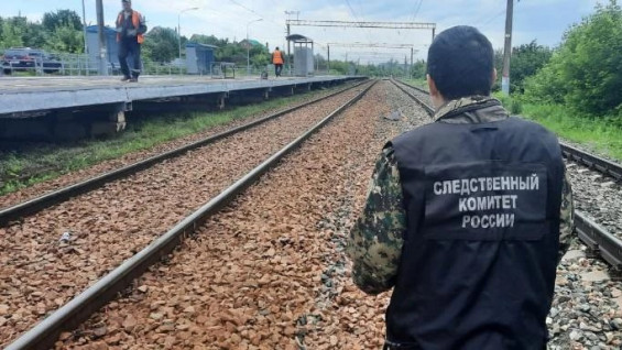 В Самаре грузовой состав насмерть сбил мужчину, переходившего железнодорожные пути
