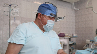 Самарские врачи вырезали 3-летней девочке опухоль размером 24 см и весом 2 кг