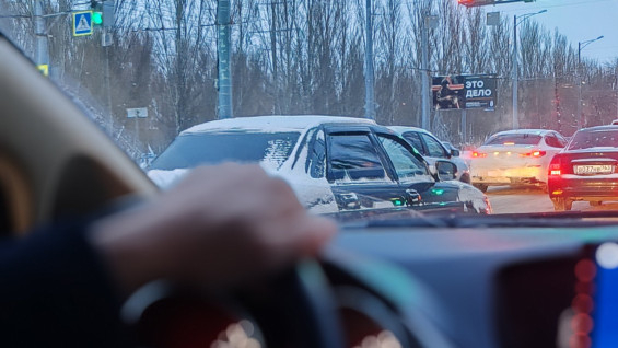 В Самаре минздрав ищет решение проблемы нехватки мест для парковки у онкодиспансера  