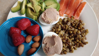 Онколог Гадзиян назвал три продукта, которые делают опасным любое блюдо