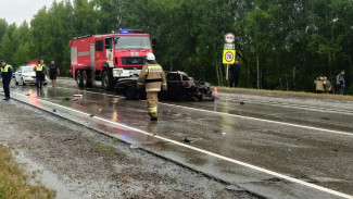 В Кошкинском районе произошло лобовое столкновение двух авто