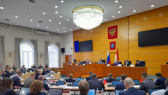 В Самарской области депутат Радченко досрочно сложил полномочия