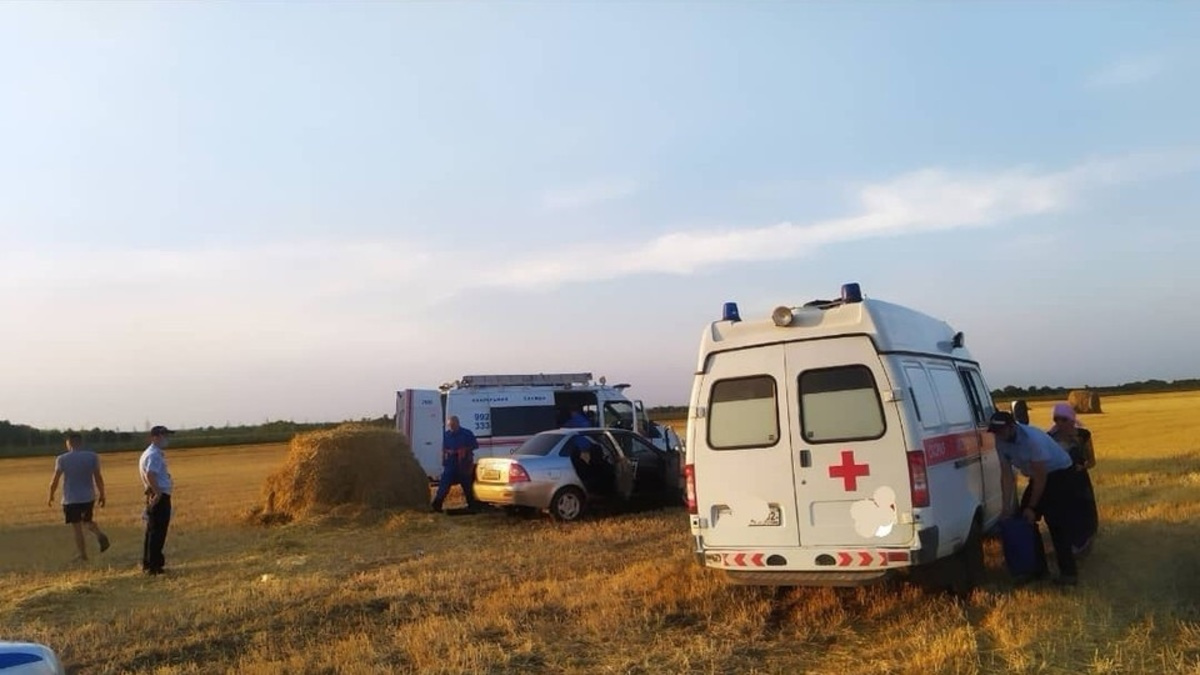 С переломами в больнице. Парень, которого сбила девушка на «Приоре» во  время фотосессии в поле, жив – Новости Самары и Самарской области – ГТРК  Самара