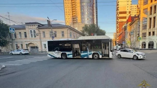 В Самаре 28 июля пострадали две женщины в ДТП с автобусом и Hyundai 