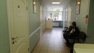 Под Самарой принудительно завершили капитальный ремонт детской поликлиники