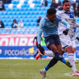 «Крылья Советов» обыграли махачкалинское «Динамо» со счётом 2:0