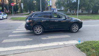 В Самаре автомобиль наехал на 41-летнюю женщину 