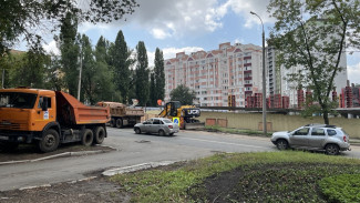 В Самаре частично перекрыто движение по ул. Советской Армии