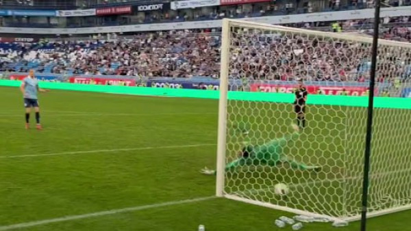 «Крылья Советов» вырвали победу у московского «Динамо» в серии пенальти