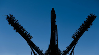 Самарскую ракету «Союз-2.1а» установили на старте Байконура