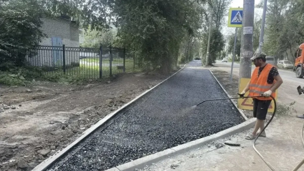 В Самаре обновили тротуары на улице Свободы