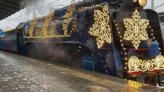 Поезд Деда Мороза отправился в Самару
