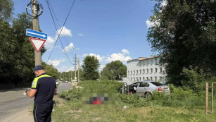 Полиция рассказала, кто погиб в ДТП с Skoda Octavia и столбом на Литвинова в Самаре