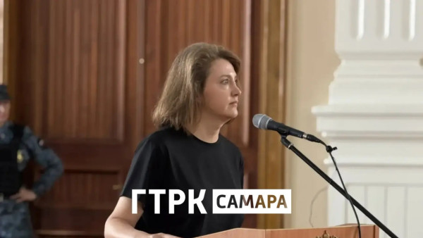 Соседка Тарховых видела их внучку Екатерину с незнакомым мужчиной у квартиры убитых