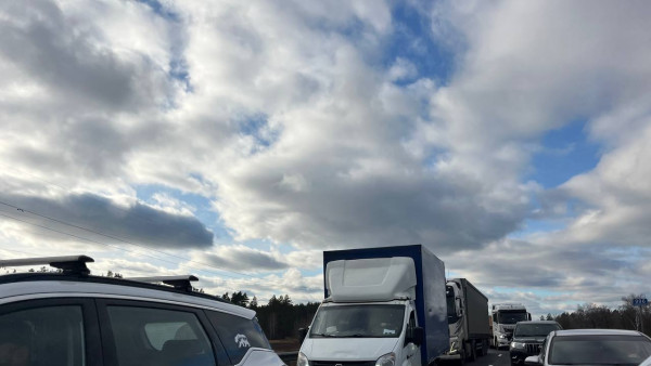 3 ноября при въезде в Самару образовалась большая пробка 