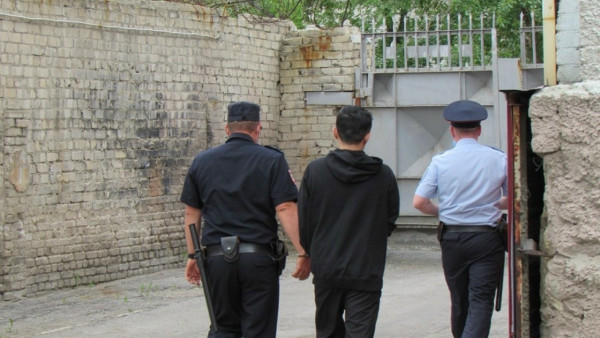 В Самарской области наркозависимого обязали отработать 400 часов за хранение веществ
