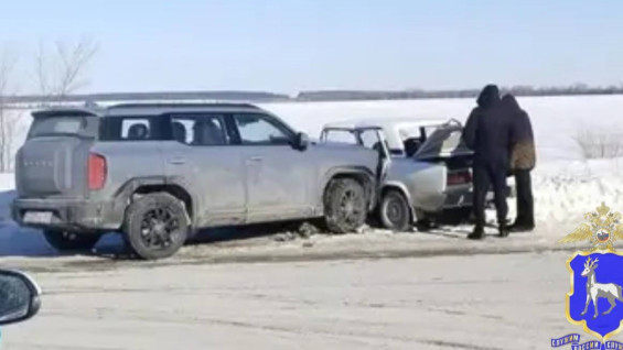 В столкновении ВАЗ 2105 и HAVAL в Тольятти пострадал 5-летний ребенок